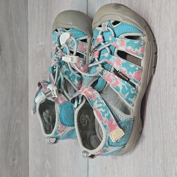 Keen Kids Girl Waterproof Fisherman Multi-Color Sandals Shoes Sz 12 Toddler - Picture 2 of 10